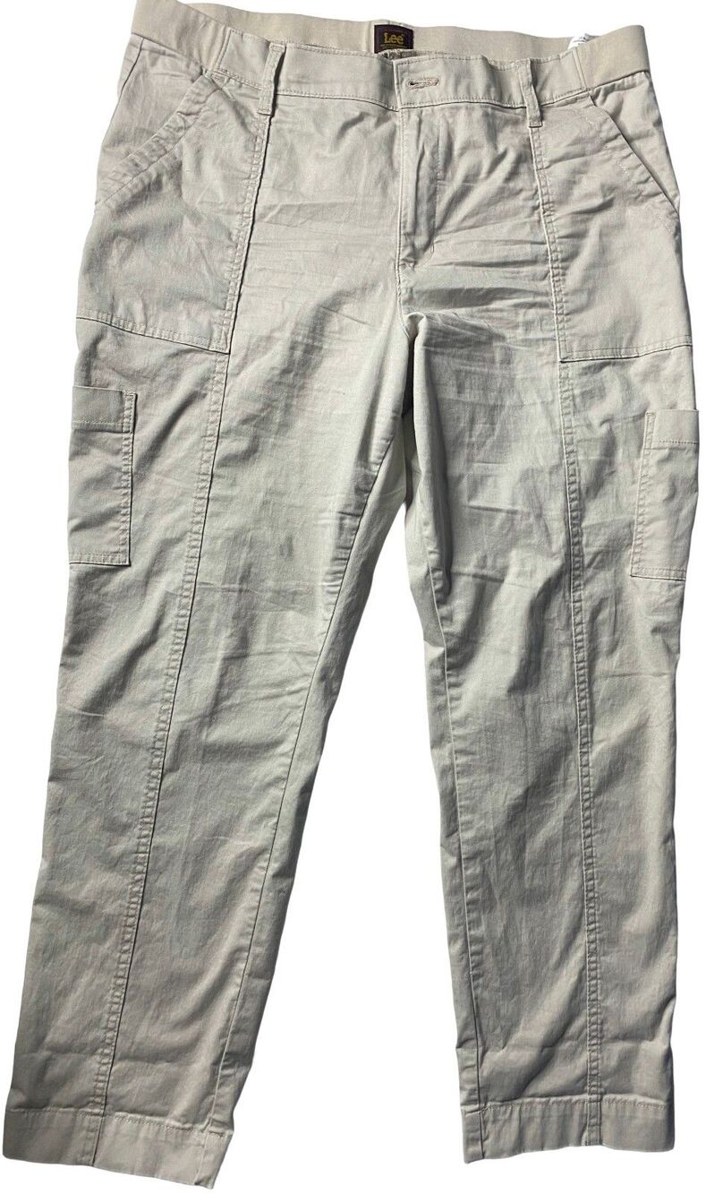 Lee Women’s Ultra Lux Comfort Flex-To-Go Utility Cargo Pants Khaki Beige Size 18